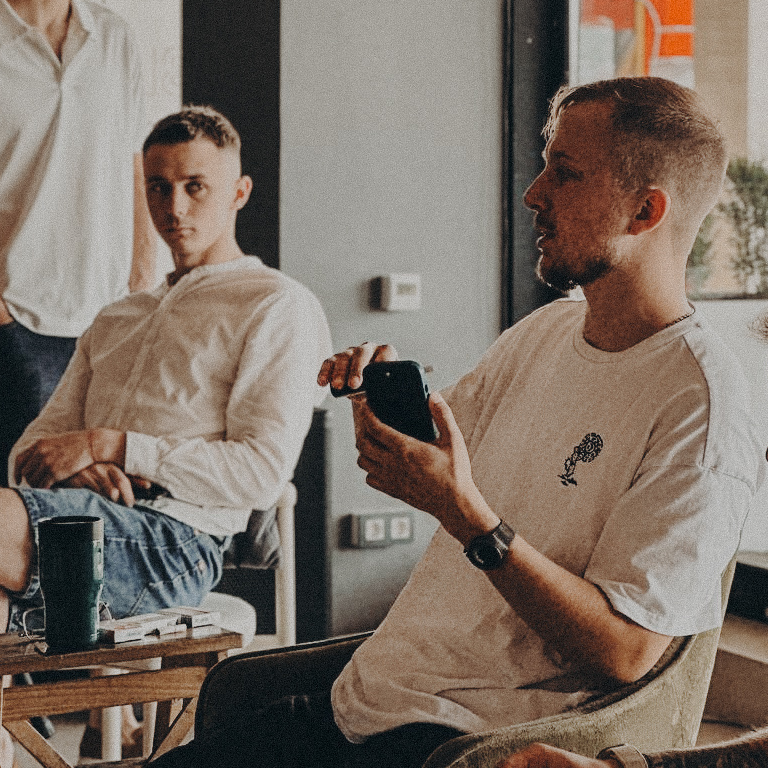 Структурно